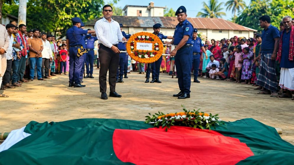 গাইবান্ধায় বীরাঙ্গনা ফুলমতির রাষ্ট্রীয় মর্যাদায় শেষ বিদায়