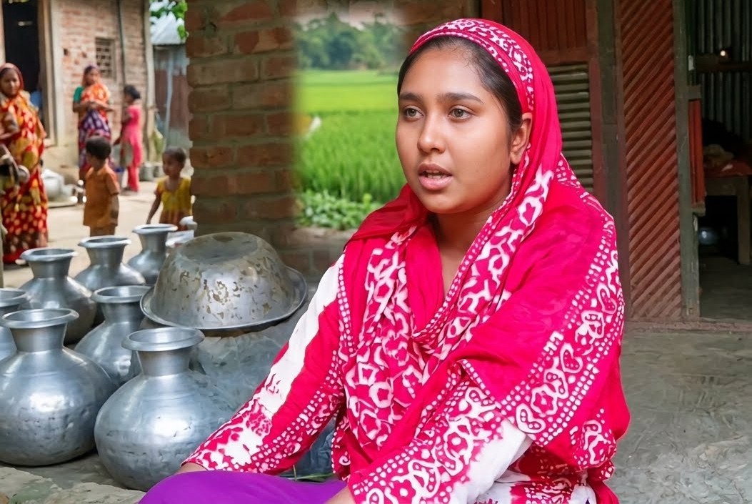 জয়পুরহাটে বিয়ের দাবিতে দুই সন্তানের জননীর অনশন, প্রবাসফেরত যুবকের বাড়িতে তালা