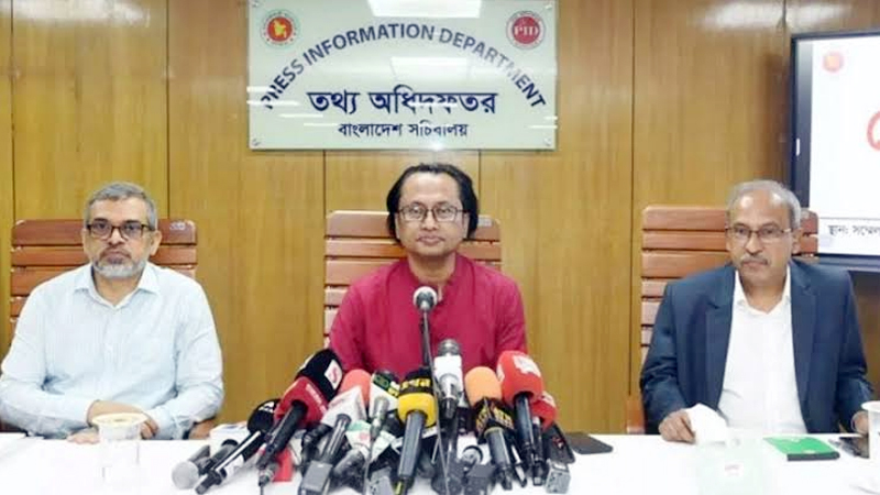 মিডিয়ার সঙ্গে বিরোধে সরকারের লাভ নেই, এ কাজ স্বৈরাচারের:- তথ্য উপদেষ্টা
