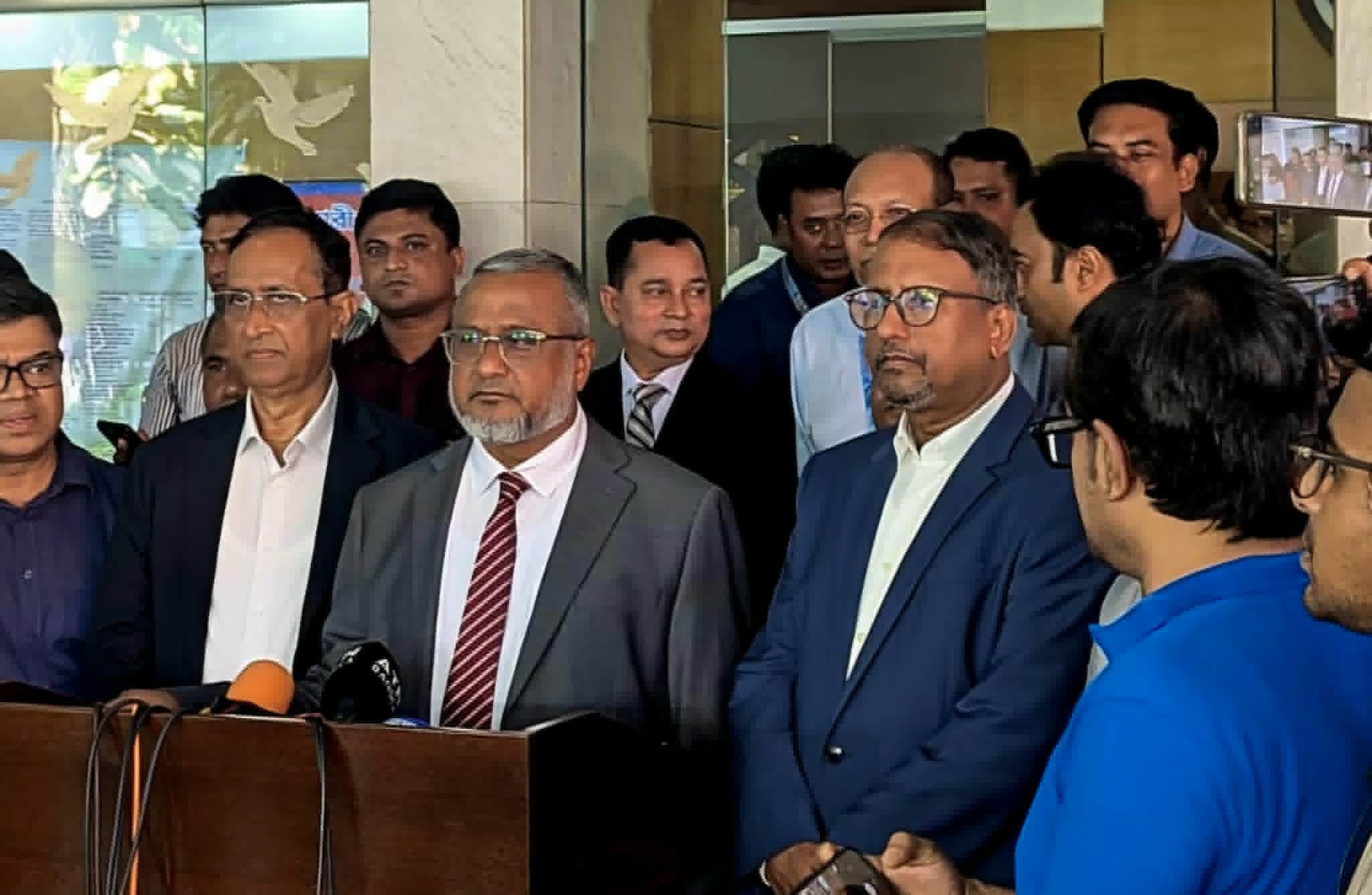 ১৬৭ দিনের শূন্যতা শেষে দুদকে নতুন নেতৃত্ব, আস্থা ফেরানোর কঠিন পরীক্ষায় কমিশন