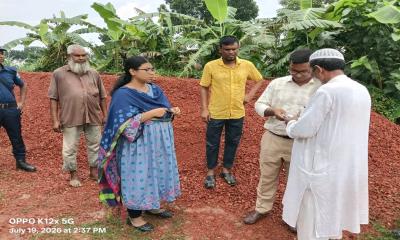 সিংড়ায় কৃষিজমি কেটে অবৈধ পুকুর খনন, ৫০ হাজার টাকা জরিমানা