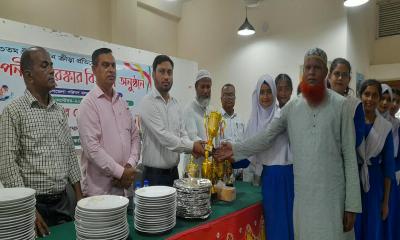 গাবতলীতে ৫৩তম গ্রীষ্মকালীন ক্রীড়া প্রতিযোগিতার সমাপনী ও পুরস্কার বিতরণ