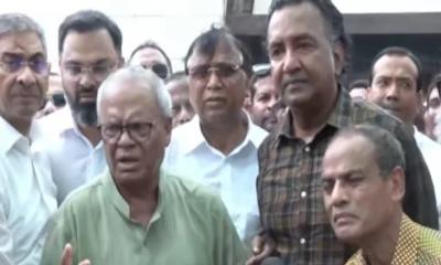 দলের পরিচয়ে অনিয়ম করলে ছাড় নয়: রিজভী