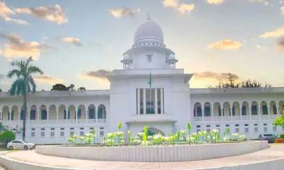 চেয়ার-সোফার পেছনে জাতীয় পতাকা নয়, সরকারি কর্মকর্তাদের জন্য হাইকোর্টের নির্দেশ