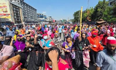 ন্যূনতম মজুরি ৩০ হাজার টাকার দাবিতে টানা তৃতীয় দিন উত্তরা অবরোধ শ্রমিকদের