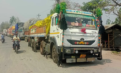 দুর্গাপূজায় বেনাপোল-পেট্রাপোল বন্দরে ৮ দিন আমদানি-রপ্তানি বন্ধ