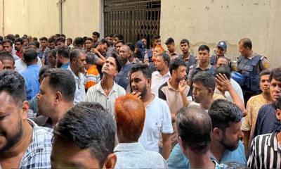 জাসদের কেন্দ্রীয় কার্যালয়ে আইনশৃঙ্খলা বাহিনীর অভিযান, আটক আওয়ামী লীগের নেতাকর্মী