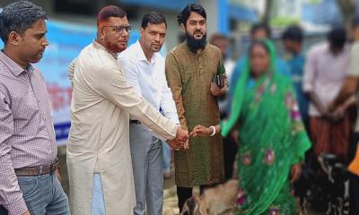 পোরশায়  ৩২ ক্ষুদ্র নৃ-গোষ্ঠী পরিবার পেল কোয়ারেন্টানে মারা যাওয়া ছাগল।