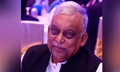 আসাদুজ্জামান খান কামালকে ফেরাতে ভারতের কাছে বাংলাদেশের আনুষ্ঠানিক প্রত্যর্পণ আবেদন