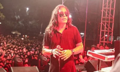 মঞ্চে হাসানকে লক্ষ্য করে পানির বোতল নিক্ষেপ, ‘এমন অভিজ্ঞতা কখনও হয়নি’
