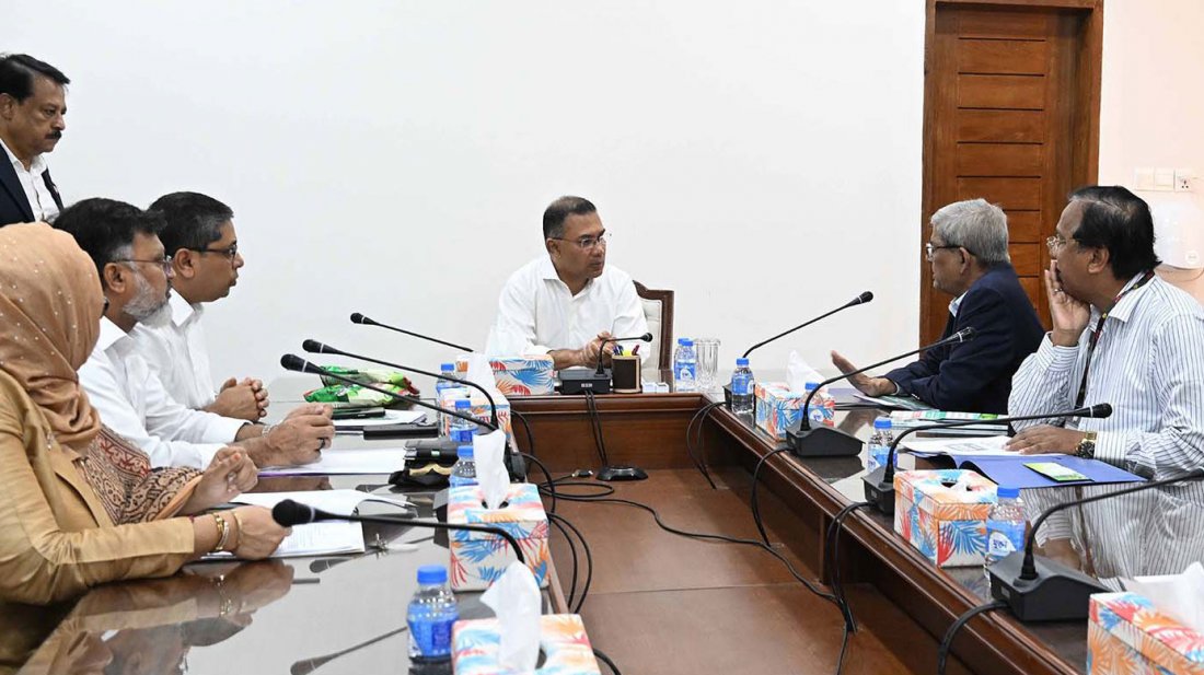 সাভার ও মাতুয়াইলে বর্জ্য থেকে বিদ্যুৎ উৎপাদন প্রকল্প দ্রুত বাস্তবায়নের নির্দেশ প্রধানমন্ত্রীর