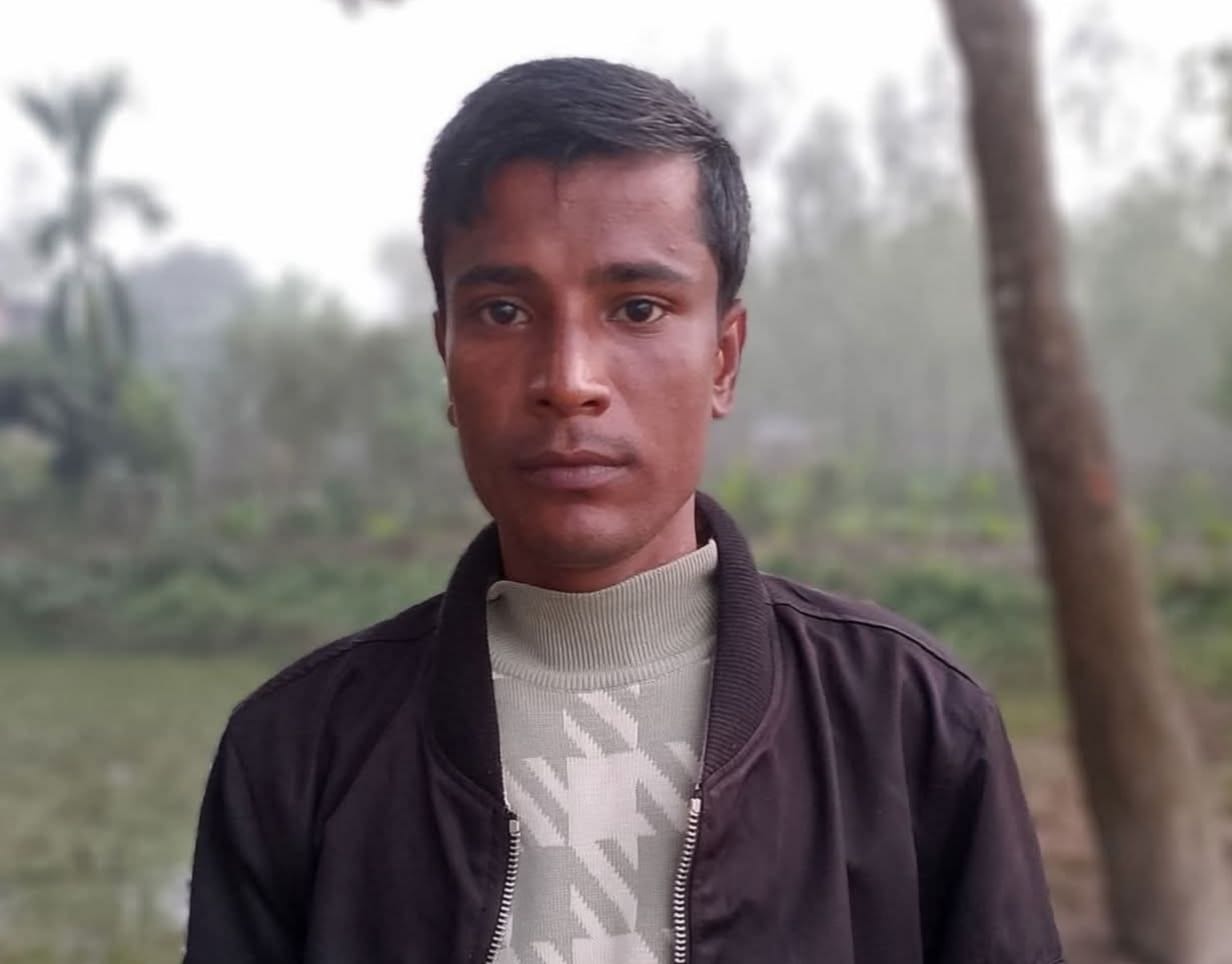 গাইবান্ধায় বিলের পানিতে মাছ ধরতে গিয়ে ছেলেকে বাঁচাতে বাবার মৃত্যু